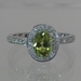 รูปย่อ 14k White Gold Engagement Band Oval Green Peridot and Round White Accents Diamond Ring (1 1/4 ctw) (.90 ct Peridot , Green Color, SI2-I1 Clarity)( 1/3 ctw Diamonds, G Color, SI2-I1 Clarity) รูปที่4