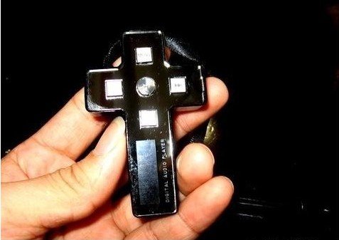 Cool Religious Crucifix 8GB MP3 Player(White) ( MP3 Players Market Player ) รูปที่ 4