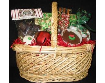 Chocolate Cheer Gift Basket ( Wisconsinmade Chocolate Gifts ) รูปที่ 1