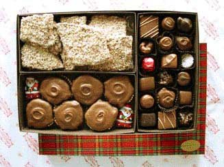 Three Cheers Holiday Chocolates Gift Box ( Wisconsinmade Chocolate Gifts ) รูปที่ 1