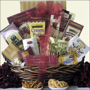 Chocolate Delights: Chocolate Gift Basket  รูปที่ 1