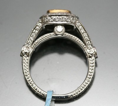 2.18 CT FANCY YELLOW CUSHION CUT DIAMOND ENGAGEMENT RING WITH ACCENTS VS-2 PLATINUM รูปที่ 4
