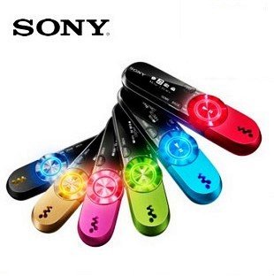 SONY NWZ-B162F B Series Light Green 2GB MP3 Player with Headphones and Pocket Clip ( Sony Player ) รูปที่ 3