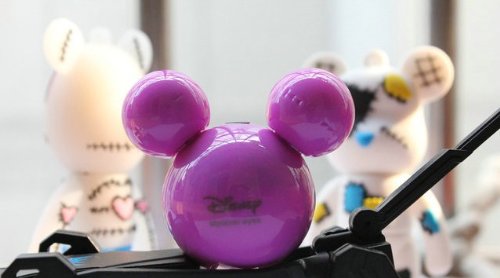 Mickey 5th Generation 4G MP3 Player with smile LED light face(Purple) ( Mickey Player ) รูปที่ 1