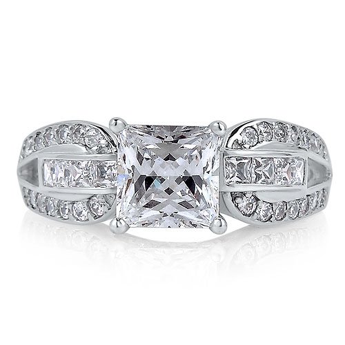 Sterling Silver Princess Cubic Zirconia Solitaire Ring w/ Side Stones - Women's Engagement Wedding Ring ( BERRICLE ring ) รูปที่ 3