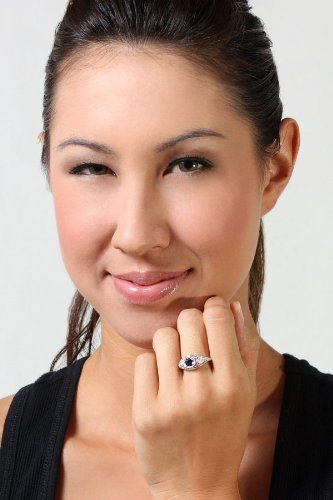 Serafina's Engagement Ring - Rose Gold Plated - Round Cut CZ 925 Sterling Silver, 1.25 Carat ( Emitations ring ) รูปที่ 6