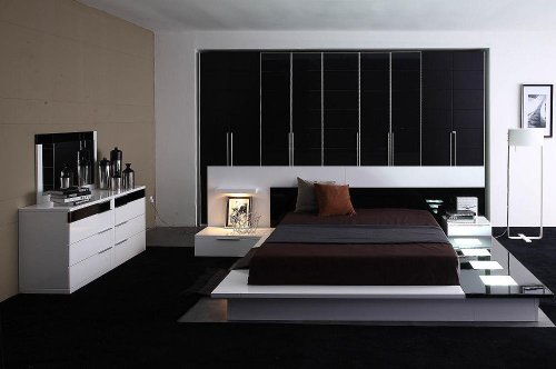 Impera Modern-Contemporary lacquer platform bed  รูปที่ 1
