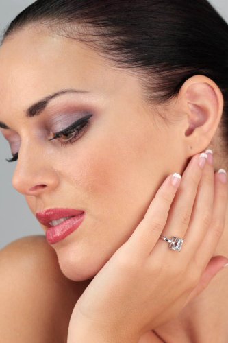 Sonia's Signity CZ Engagement Ring - Radiant Emerald Cut - 925 Sterling Silver, 2 Carat ( Emitations ring ) รูปที่ 7