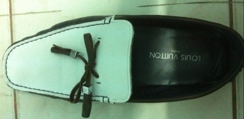 ขายรองเท้า ชาย VL Louis Vuitton Paris กับ TODSรุ่นFerrari Made in Italy รูปที่ 1