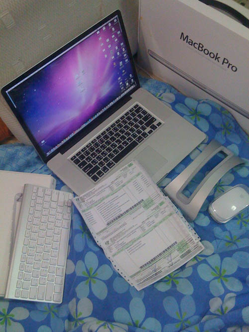 ขาย MacBookPro 17