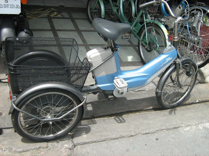 ขายจักรยานไฟฟ้าสามล้อ yamaha -PAS มีเกียร์ สวยสมบูรณ์ พร้อมใช้ รูปที่ 1