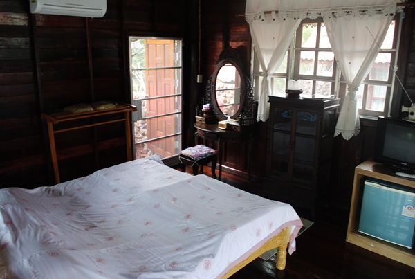 บ้านกรูดลำพูนรีสอร์ท จังหวัดลำพูน ให้บริการที่พัก,ห้องประชุม,งานจัดเลี้ยงทั่วไป รูปที่ 5