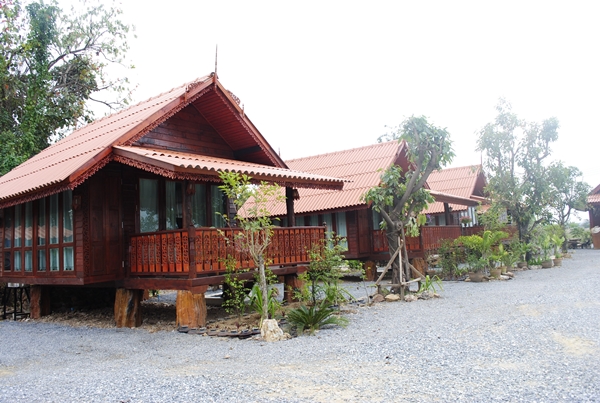 บ้านกรูดลำพูนรีสอร์ท จังหวัดลำพูน ให้บริการที่พัก,ห้องประชุม,งานจัดเลี้ยงทั่วไป รูปที่ 3