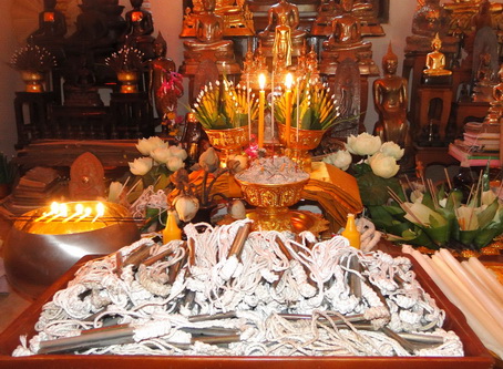 ผ้ายันต์ทิพยวิมานมหาปราสาท  ตระกรุดพระเจ้า๕ พระองค์   สีผึ้งน้ำมันพราย   ท่านอาจารย์มหาวัฒน์ รูปที่ 4