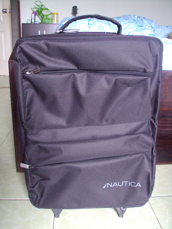 กระเป๋าเดินทางขนาดเล็กยี่ห้อ Nautica สีดำของแท้ ขนาดกระทัดรัด น่าใช้ คงทน รูปที่ 1