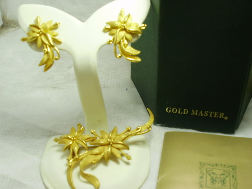 ต่างหูทอง99.99 goldmaster ลาย jassmine มีกล่อง+ใบรับประกัน รูปที่ 1