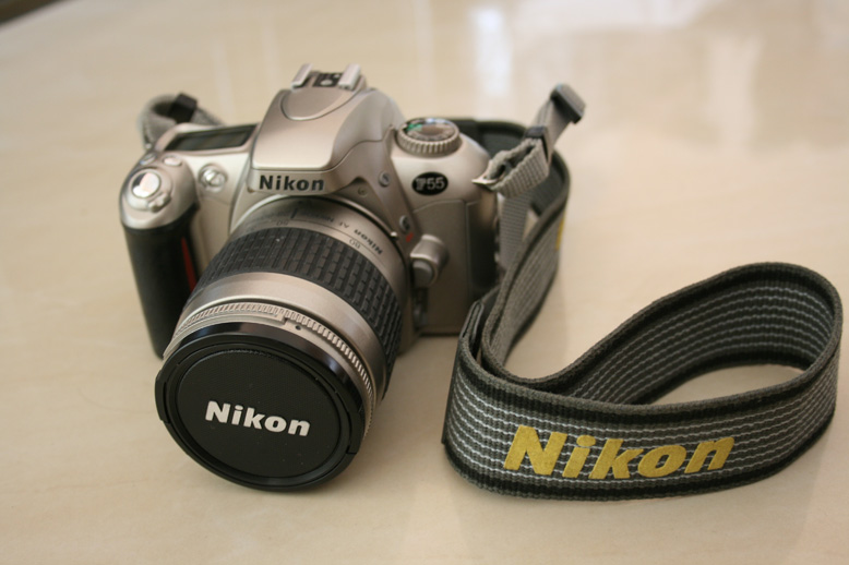 ต้องการขายกล้องฟิลม์ NIKON F 55 เลนส์ 28-80 F3.3-5.6 G สภาพดี พร้อมใช้งาน รูปที่ 1