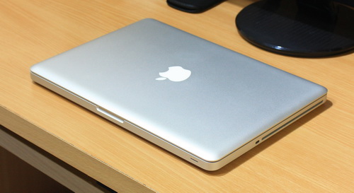 มี MacBook Pro 13.3