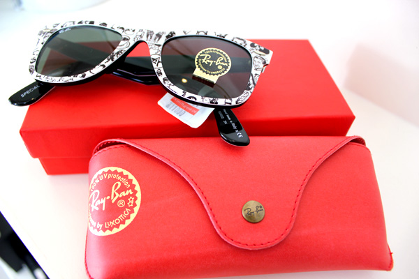 ขาย --Ray-Ban “Rare Print” Never Hide -- รูปที่ 1