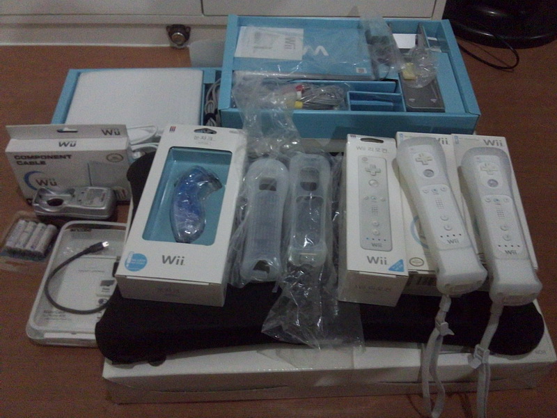 ขาย เครื่อง Wii (เกาหลีแปลงอังกฤษ) ของแท้ อุปกรณ์ครบชุด ถูกๆ รูปที่ 1