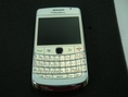 มี BlackBerry Bold 9780 สีขาว NOLOGO สภาพสวยๆ แหล่มๆ มาขายครับพี่น้อง