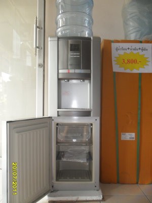 ขายถูก ตู้น้ำร้อน+น้ำเย็น+ตู้เย็น ของใหม่ ราคา 3,800 บาท จำนวน 10 เครื่องเท่านั้น รูปที่ 1