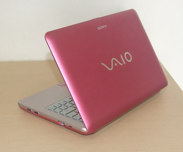 มี Netbook Sony Vaio VPCW216 สีชมพู N450 แรม 2G HDD 320G บางๆเบาๆ สภาพสวยๆ มาขายครับพี่น้อง‏ รูปที่ 1