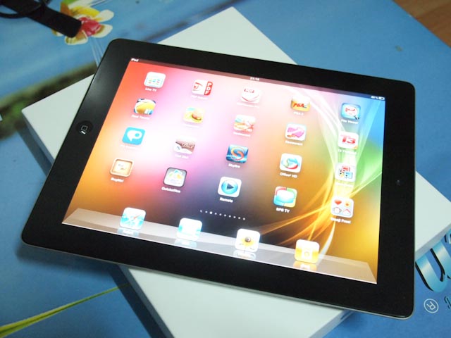 ขาย iPad 2 WiFi 64 gb สีดำ สภาพใหม่แกะกล่อง ติดกันรอยหน้าจอและรอบตัวแล้วครับ รูปที่ 1