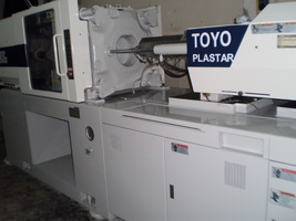 เครื่องฉีดพลาสติกมิอสองจากญี่ปุ่น toyo tm-130g2 ปี1997 รูปที่ 1