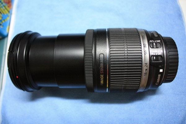 ขาย EF-S 18-200 f3.5-5.6 IS ประกันศูนย์เหลือ1ปี +Filter Hoya72mm.+ Hode รูปที่ 4