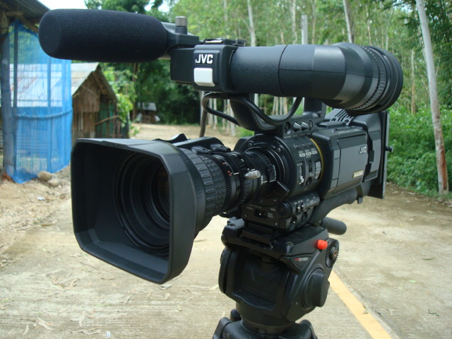 ขายกล้อง JVC GY HD201E สภาพดี ราคาถูก ด่วน รูปที่ 1