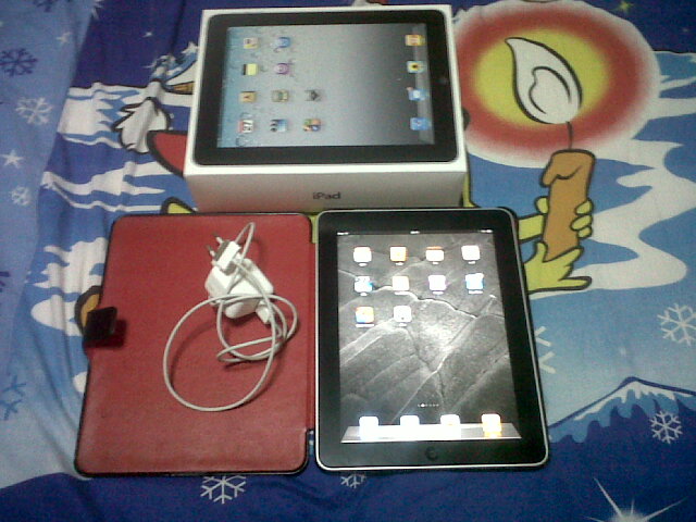 ipad 32GB + wifi สีดำ สภาพดีมาก รูปที่ 1