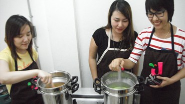 สมูทตี้ สอน เรียน วิธีทำ นมสด กาแฟปั่น น้ำปั่น น้ำผลไม้ปั่น smoothie ชามุก ชานมไข่มุก ชาไต้หวัน ชาเขียว  น้ำเพื่อสุขภาพ  รูปที่ 5