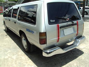 ขายกระบะแวน TOYOTA Hilux Mighty-X Station Wagon 5Dr. รถครอบครัวอเนกประสงค์สภาพสวยพร้อมใช้ รูปที่ 4