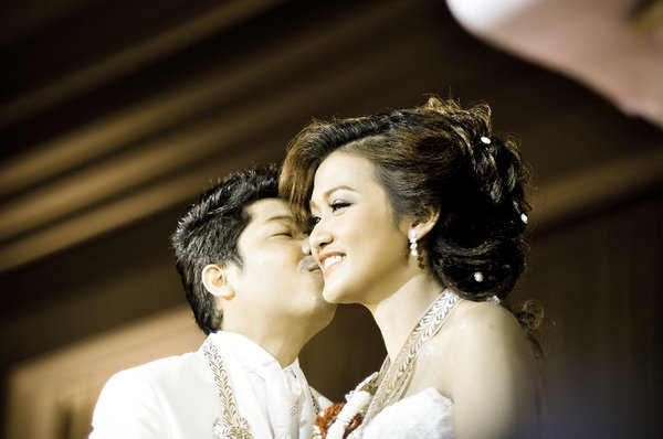 ช่างภาพงานแต่งงาน   มงคลสมรส  งานเลี้ยงฉลองแต่งงาน  เชิญทางนี้ครับ รูปที่ 3