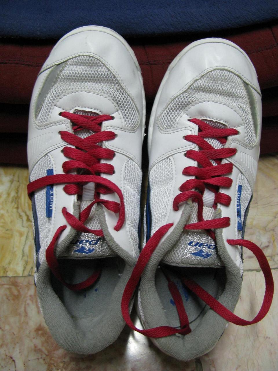 ขายรองเท้าแบดพร้อมกระเป๋าใส่ไม้แบด รูปที่ 7