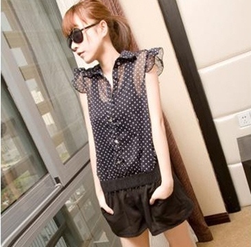 จำหน่ายเสื้อผ้านำเข้า ราคาถูก!! พร้อมส่ง และ พรีออเดอร์รอแค่ 1 อาทิตย์!!! สินค้ามีให้เลือกเพียบ!!! รูปที่ 4