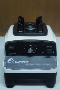 ขายเครื่องปั่นสมูธตี้ e-Blender 1200 วัตต์ 10,500 บาท รูปที่ 1