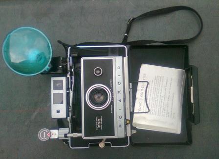 ขายกล้อง Polaroid 250 ครบชุดพร้อมกระเป๋า รูปที่ 3