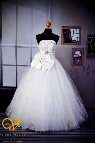  ขายชุดแต่งงาน โดยโรงงานผลิต นำเข้า-ส่งออกชุดแต่งงาน ราคาเพียง 900 บาทค่ะ รูปที่ 2