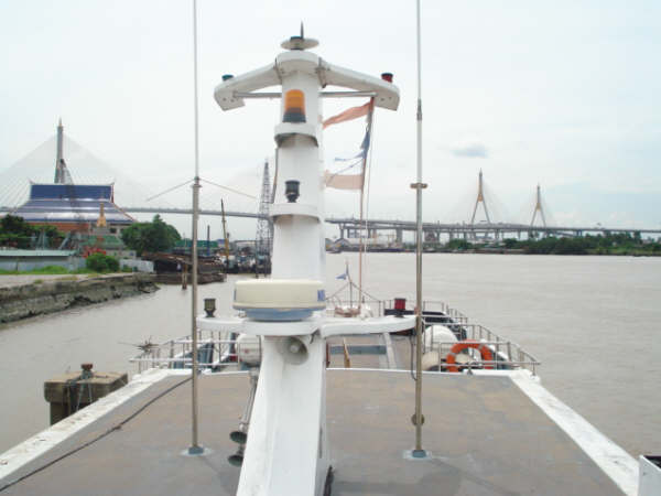 ขายเรือโดยสารใหญ่ขนาด 180 ที่นั่ง ยาว 32 .50 เมตร หรือ 97.50 ฟุต กว้าง 5.50 เมตร มีเครื่องยนต์ดีเซล Man Dissel Engine 1,100 HP จำนวน 2 เครื่อง รูปที่ 7