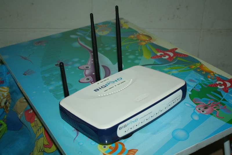 router bigpond 3g wifi & lan รูปที่ 1