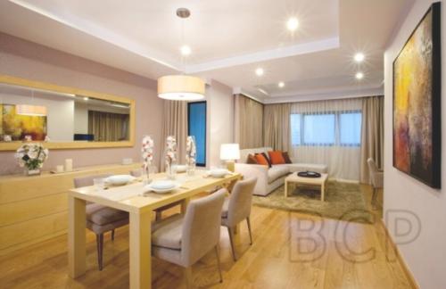 Sathorn Gardens: 1 Bed + 1 Bath, 63 Sq.m for Rent รูปที่ 1