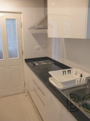 Siri Residence: 1 Bed + 1 Bath, 60 sq.m, 8th fl for Rent รูปที่ 6