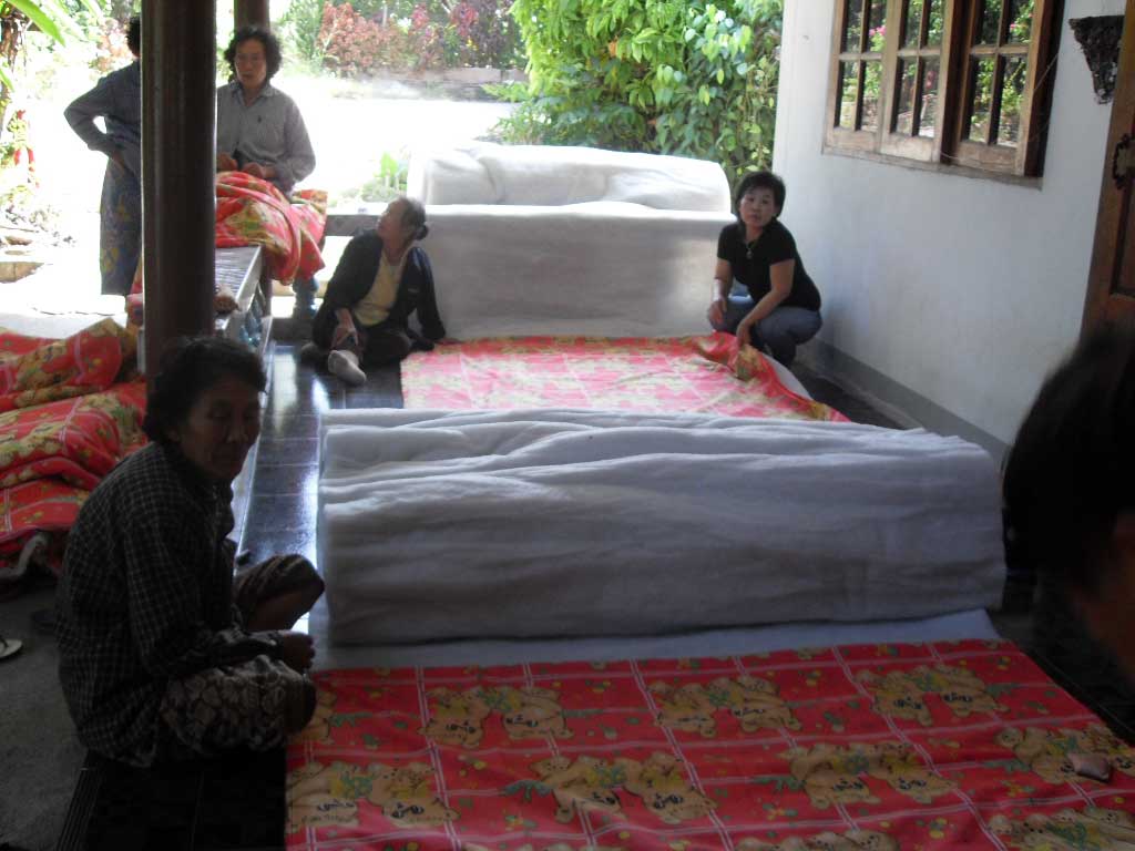 รับผลิตผ้าห่มนวม รูปที่ 3