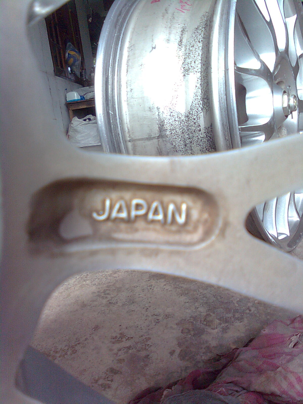 ขายแม็กขอบ17 JAPAN 4รู ใส่รถเก๋ง รูปที่ 3