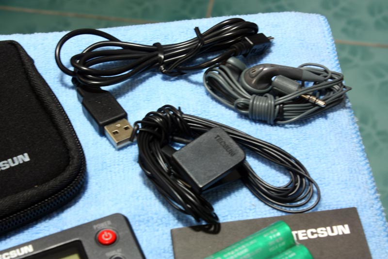 วิทยุคลื่นสั้น รับ AM/FM และคลื่นสั้นได้ World Band Radio Tecsun PL-380 (ลดราคา ) รูปที่ 3