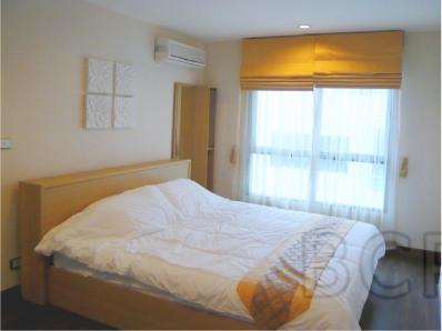 Silom City Resort: 1 Bed + 1 Bath, 44 Sq.m for Rent รูปที่ 1