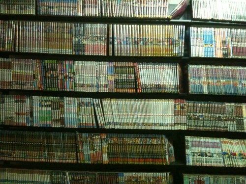 ขายเหมาหนังสือการ์ตูนมือสองสภาพดี(ร้านเช่าเลิกกิจการ) 6000 เล่ม รูปที่ 1