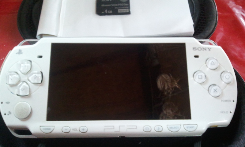 ขาย psp 2006 ราคา 3500   รูปที่ 4